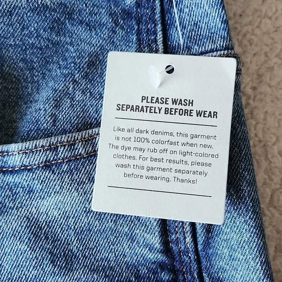 NWT Duluth Trading Co Womens Medium Wash Heritage Hi-Rise Straight Leg Jeans - Picture 5 of 9